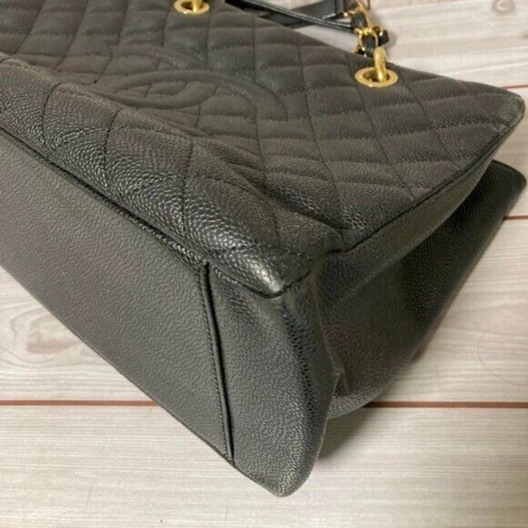 Authentic Chanel GST Caviar Grand Shopping Tote Quilted Shoulder Bag Black Chain - Picture 9 of 16